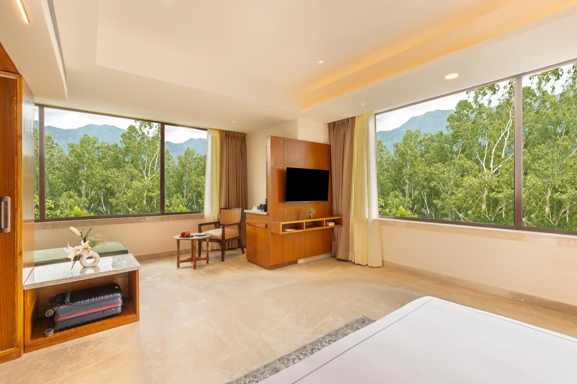 The Prominence Mussoorie Road Dehradun Hotel Kültér fotó